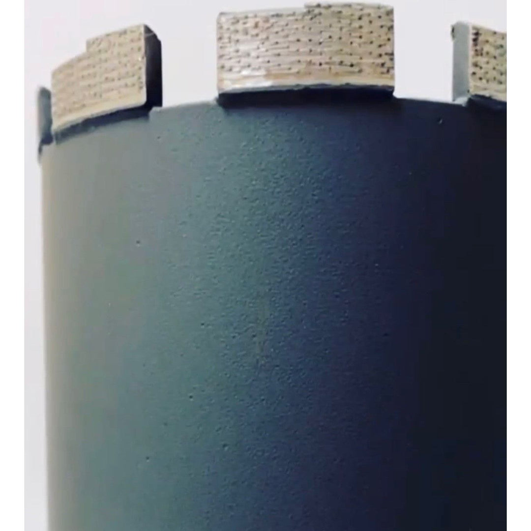 aligned diamond core bit