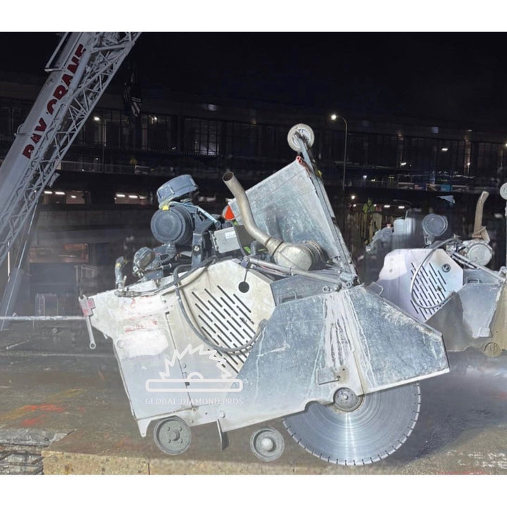 30" Saw Blade - Concrete Cutting Professional Walk Behind Wet Blade 30" x .187" Road Saw Blade