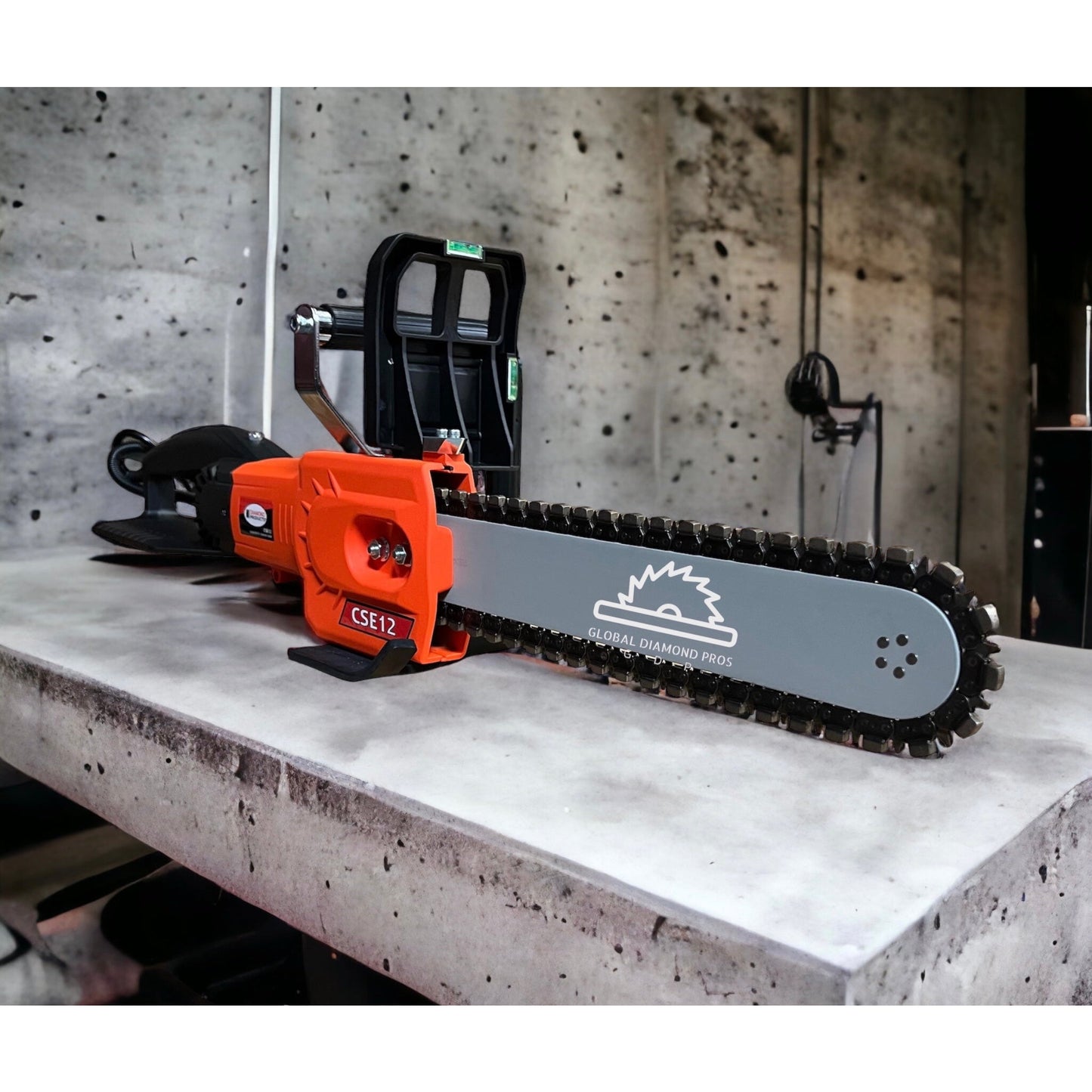 Concrete Chain Rocker CSE12 Electric Concrete Chain Saw 230V Package - 12” Bar & Chain Inclu ...